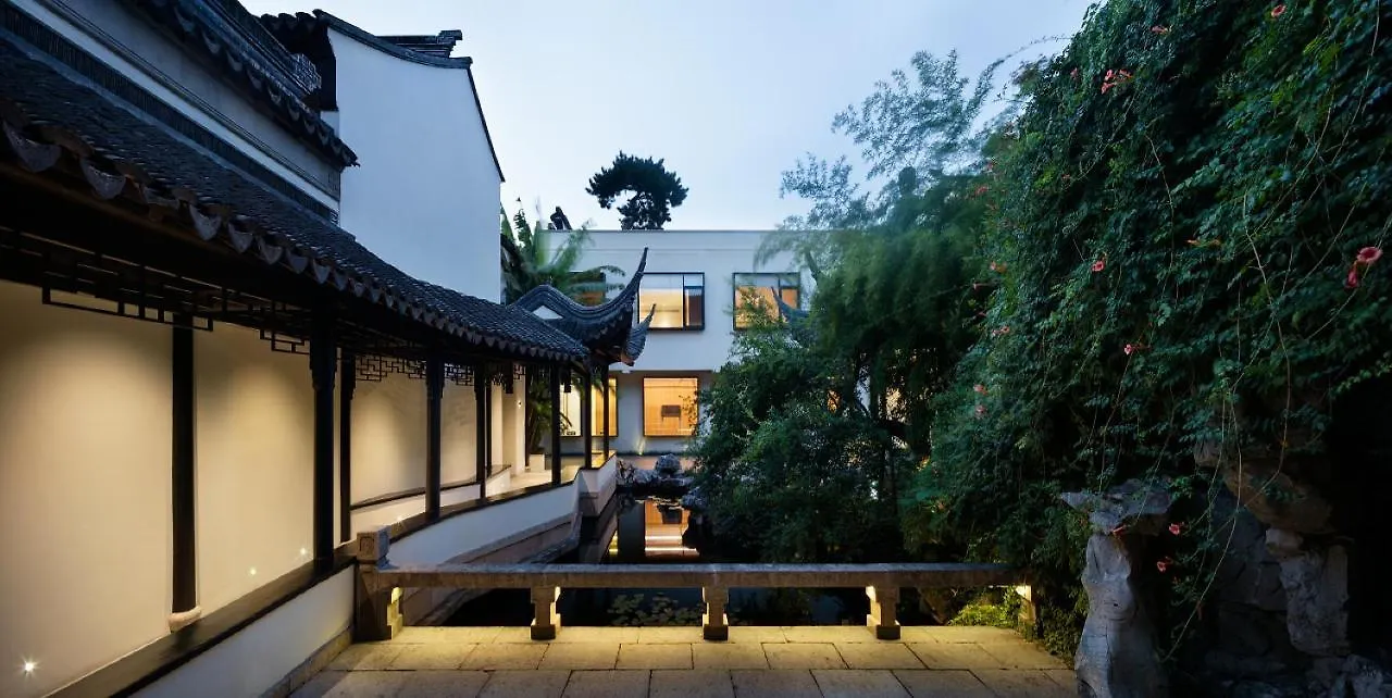 Jiangnan House Jingwenli 호텔 소주 4*,  중국
